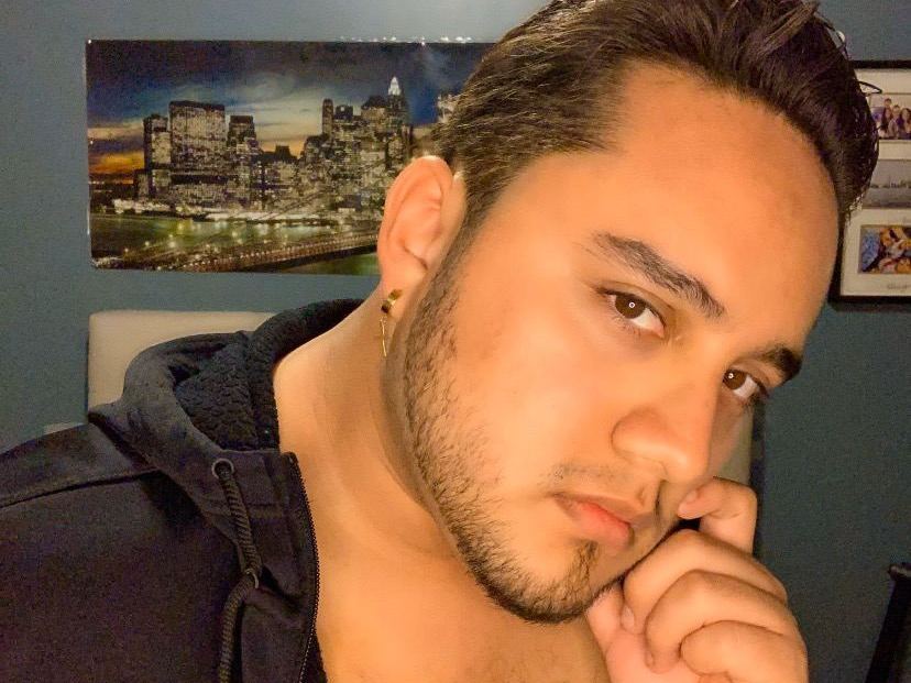 ChicoFuerte18 cam model profile picture 