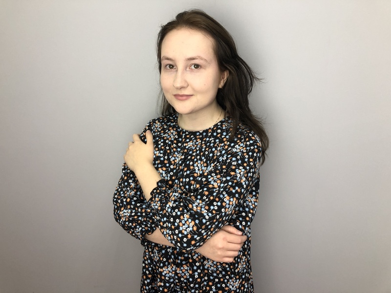 Intérprete MiraHerry Foto 3