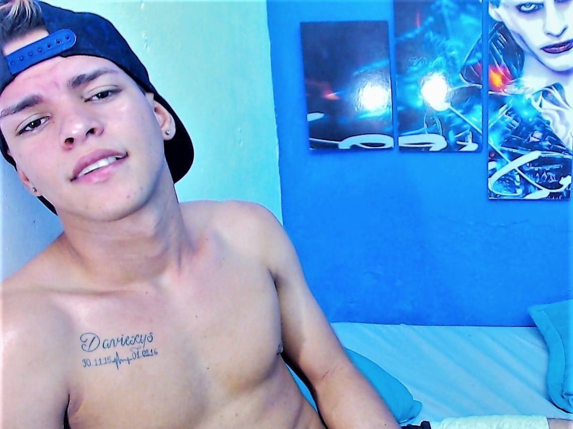 Foto de perfil de modelo de webcam de SantiagosHot 