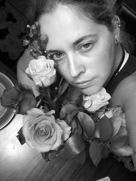 Performer SmileGoddess Photo 2