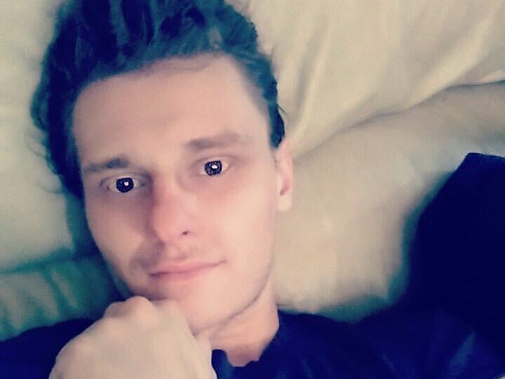 HugeWh1teCock Profilbild des Cam-Modells 