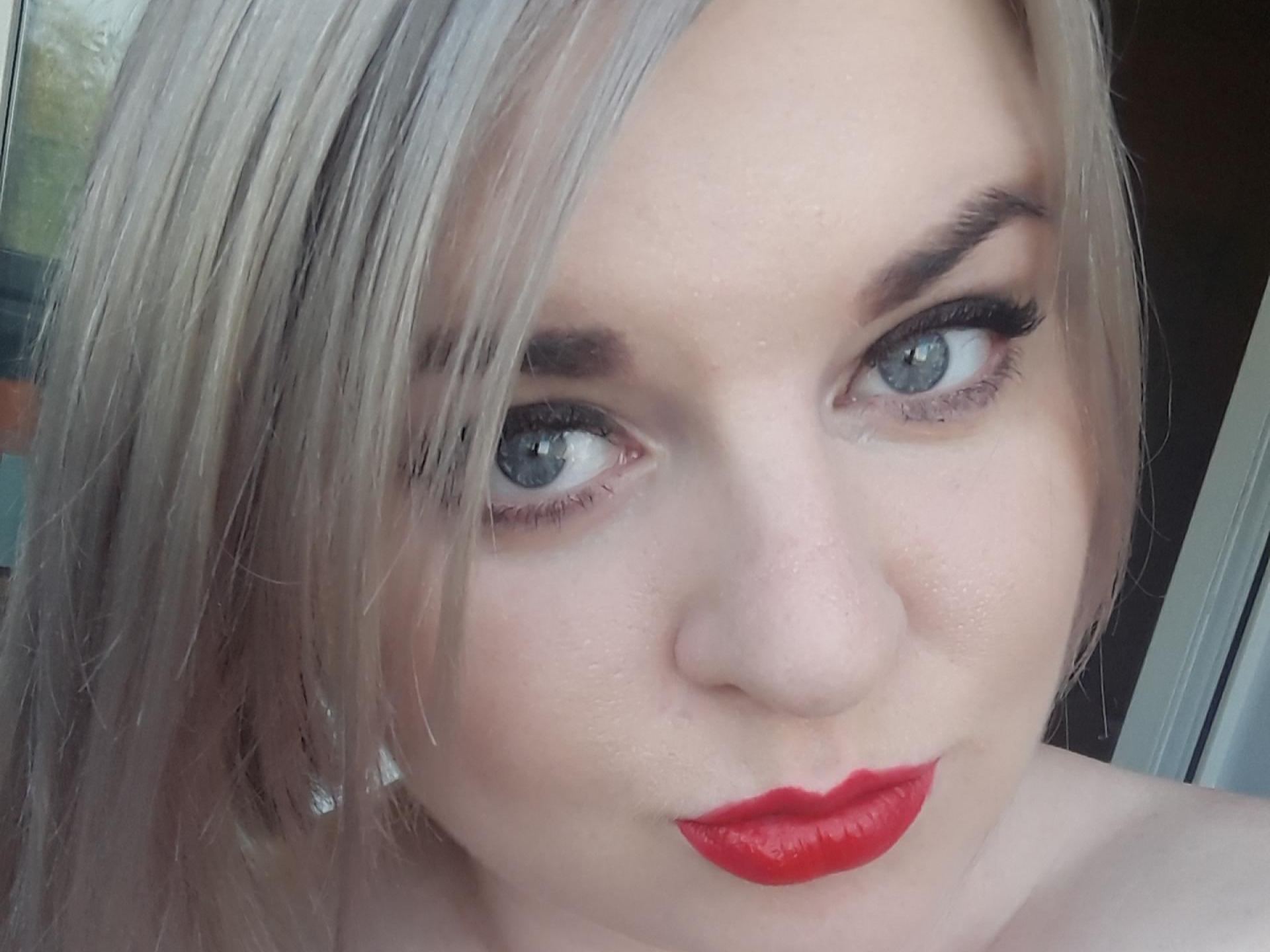 Foto de perfil de modelo de webcam de Pravilnay 