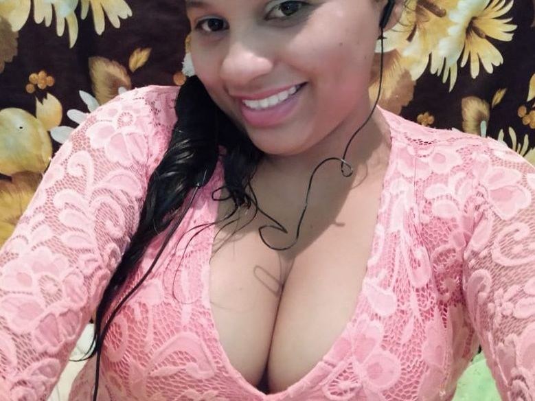 Image de profil du modèle de webcam KarolSimpsom