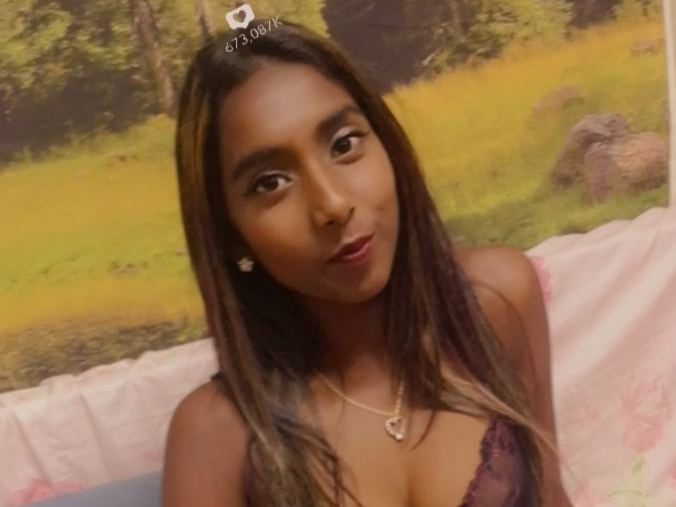 Imagen de perfil de modelo de cámara web de indianjwelz