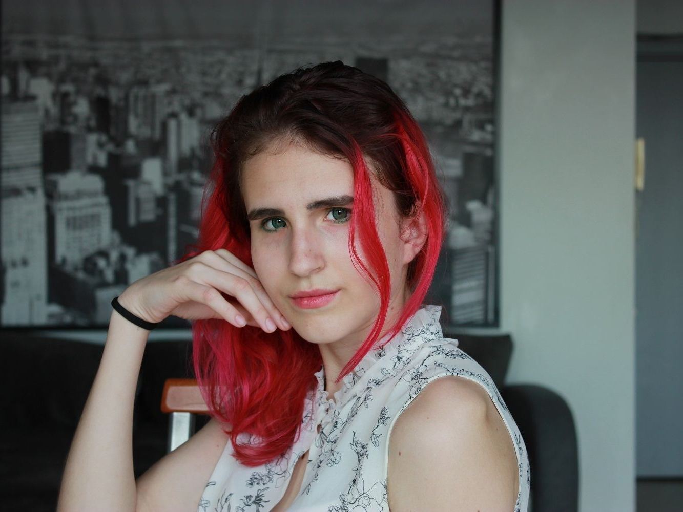 NarySudley immagine del profilo del modello di cam