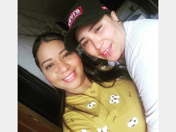 sofiaandvalery profilbild på webbkameramodell 