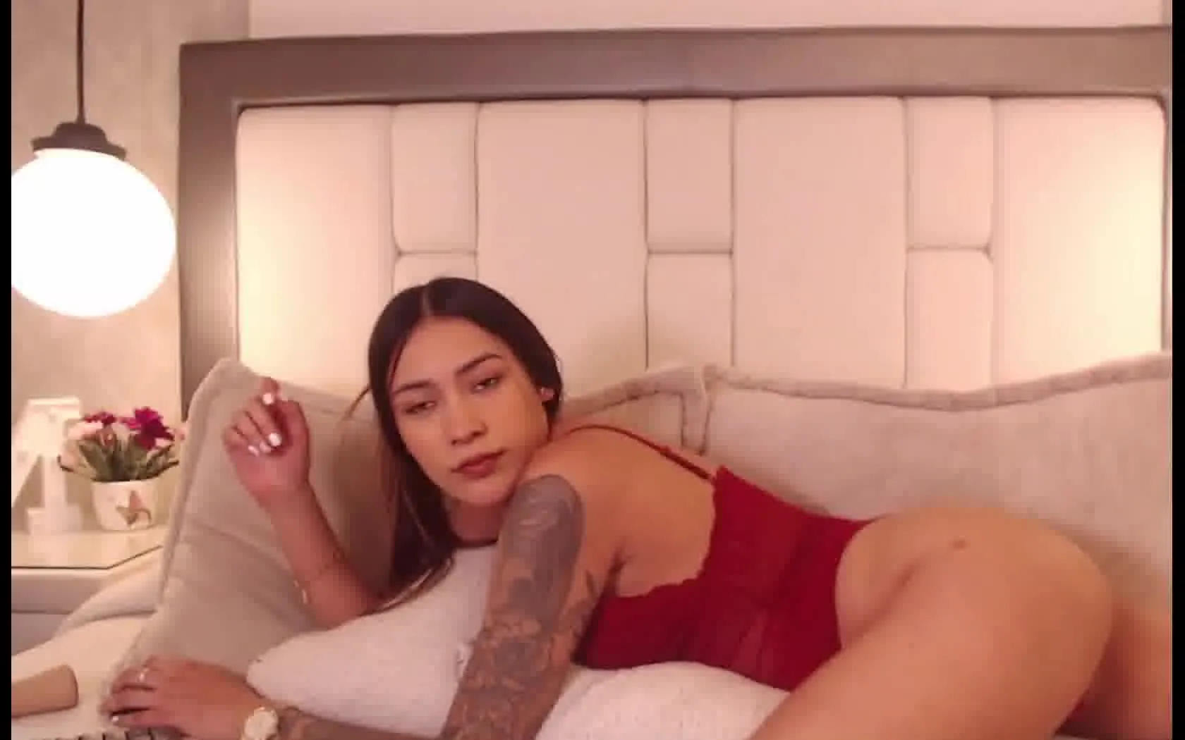 Artist NinaPolet Video 1