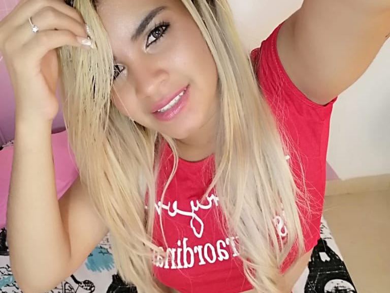 Foto de perfil de modelo de webcam de ashlyy107 