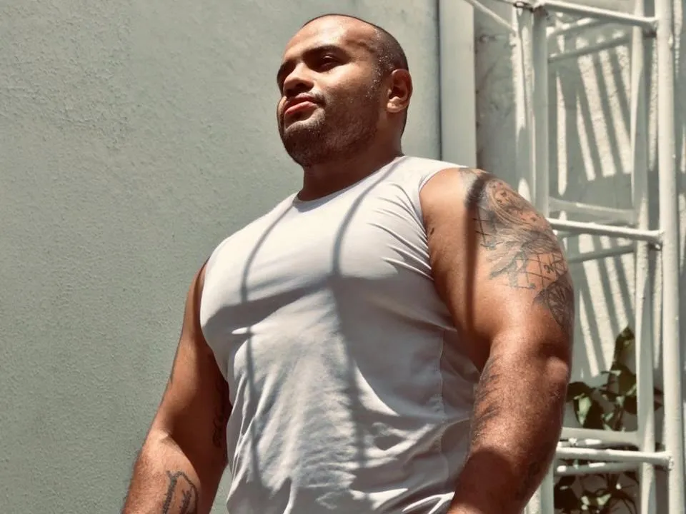 crisszander profielfoto van cam model