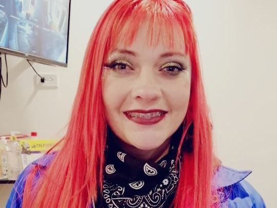 Keisha_Red profilbild på webbkameramodell 