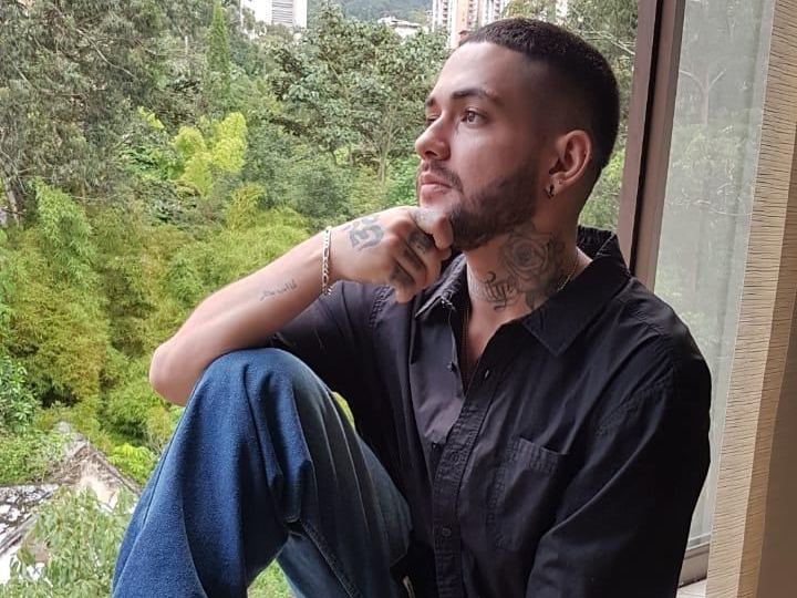 mathiasbrown cam model profile picture 