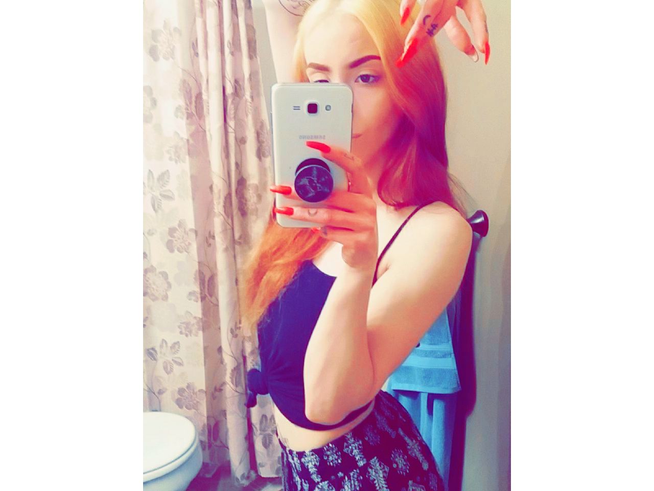 SpencerNicole profilbild på webbkameramodell 