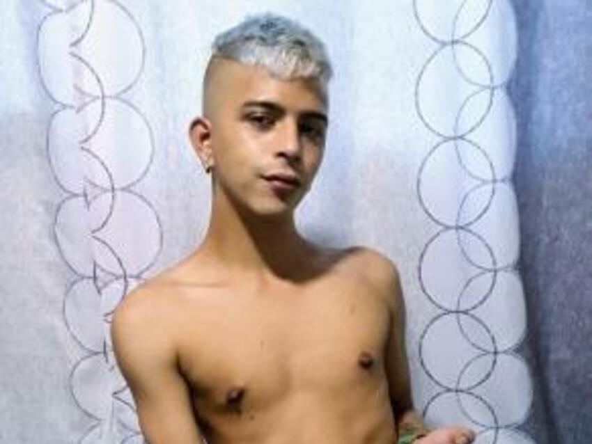 Dariusblack profilbild på webbkameramodell 