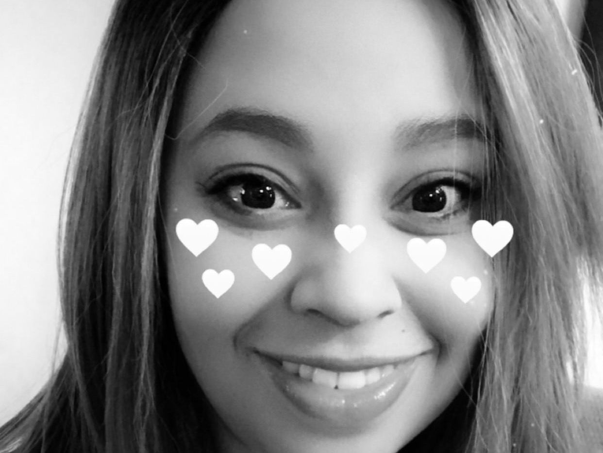 Image de profil du modèle de webcam Belle1111