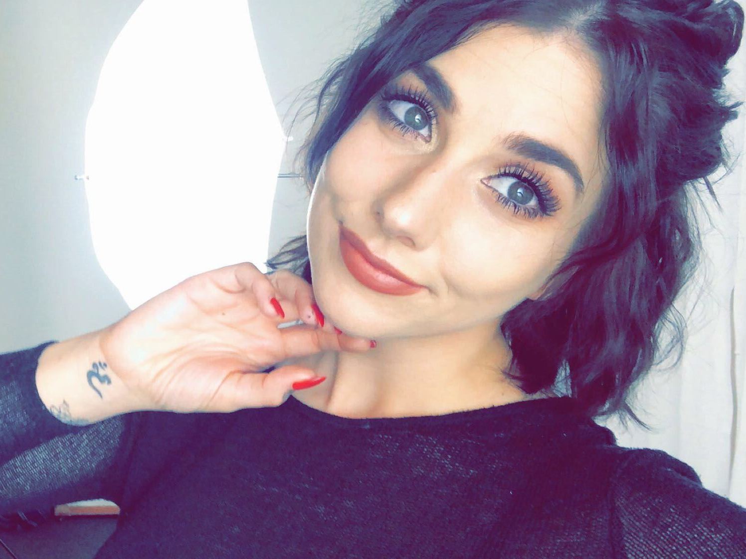 EmmaRowee Profilbild des Cam-Modells 