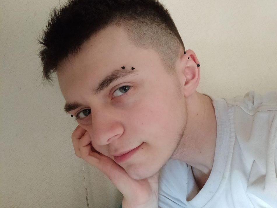 Cutie_sub profielfoto van cam model 