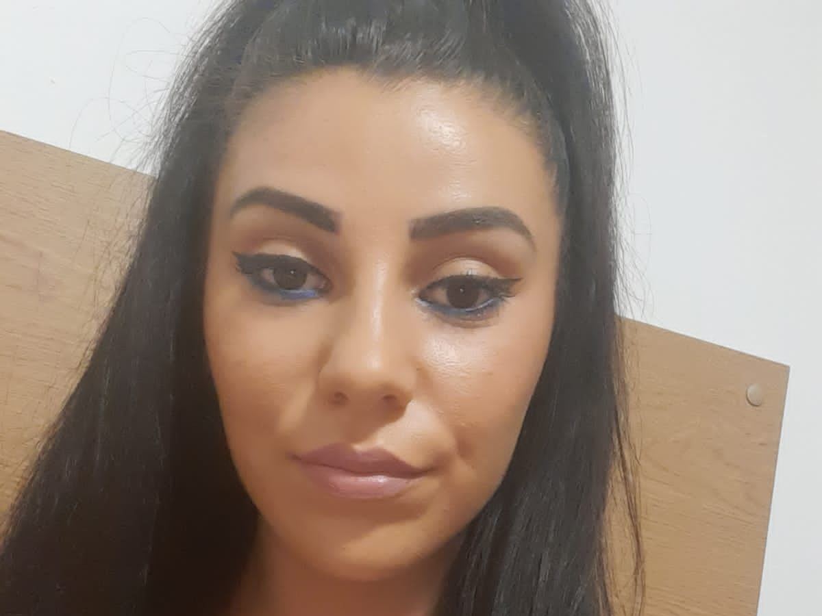 Imagen de perfil de modelo de cámara web de Anne2324