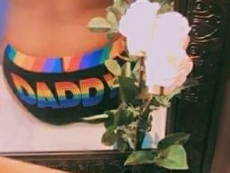 Imagen de perfil de modelo de cámara web de JohnSnake