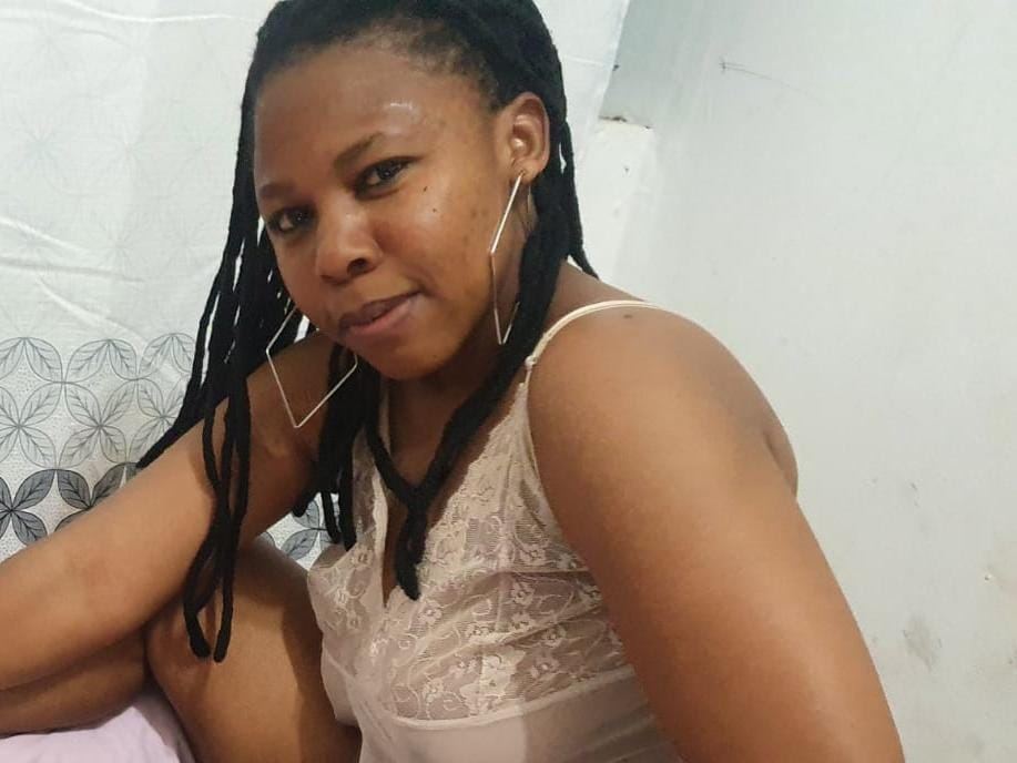 Lichi76 profilbild på webbkameramodell 