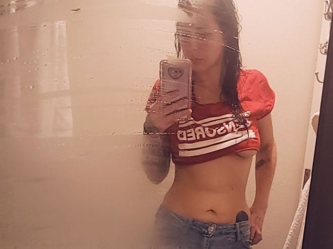 Foto de perfil de modelo de webcam de Adelaide_West 