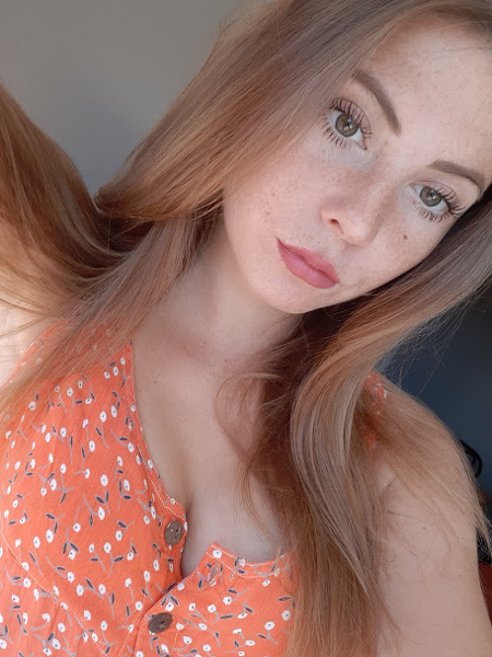 Performer goddessOttilia Photo 2