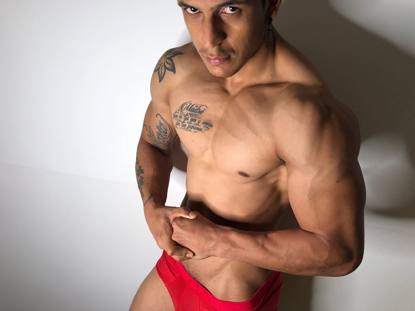 Foto de perfil de modelo de webcam de eddycolt 