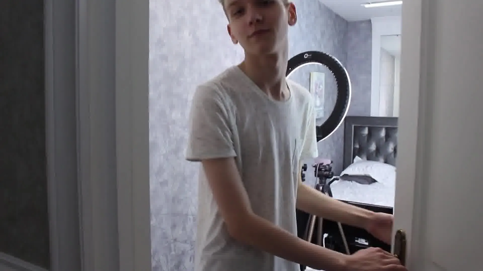 Utøver ThomasLen Video 1