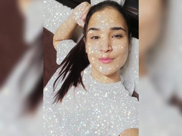 Imagen de perfil de modelo de cámara web de RouseLam