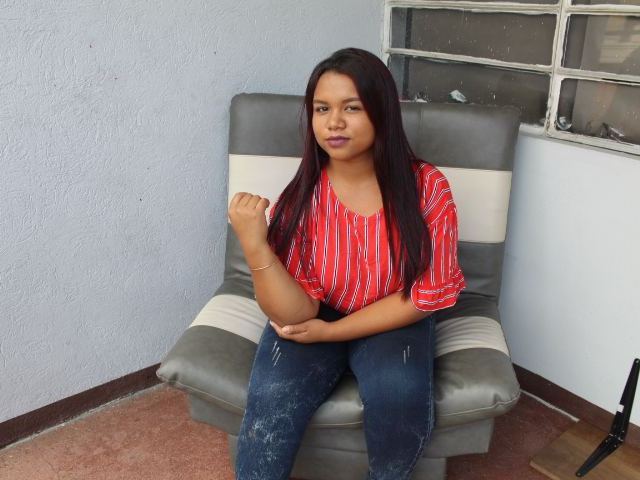 Imagen de perfil de modelo de cámara web de Natasha_007