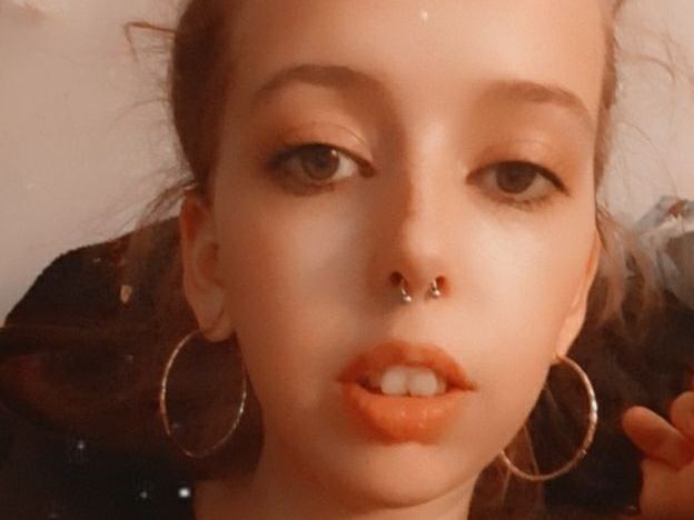 Imagen de perfil de modelo de cámara web de StonerGirlXx