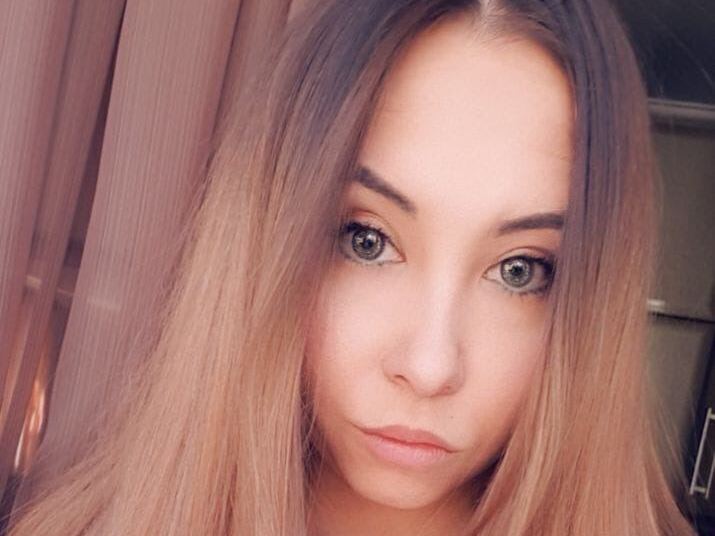 Mary_Girll18X Profilbild des Cam-Modells 