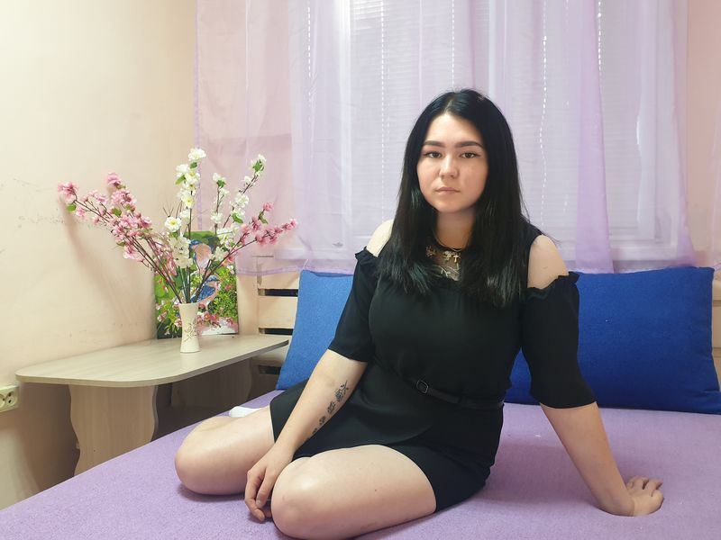 DaniellaWest profielfoto van cam model 