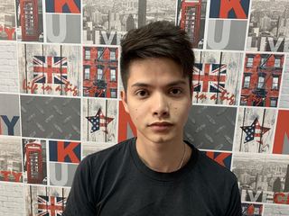 Image de profil du modèle de webcam BillyHugi