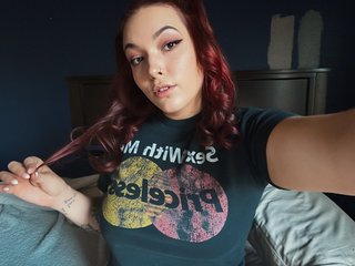 LizWhite333 profielfoto van cam model