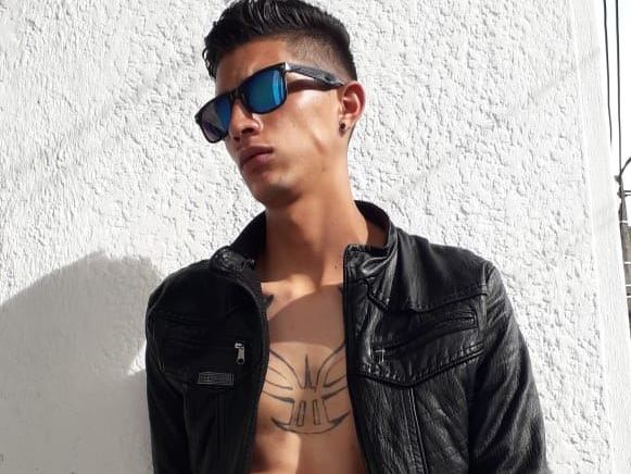 Foto de perfil de modelo de webcam de HennselBrans 