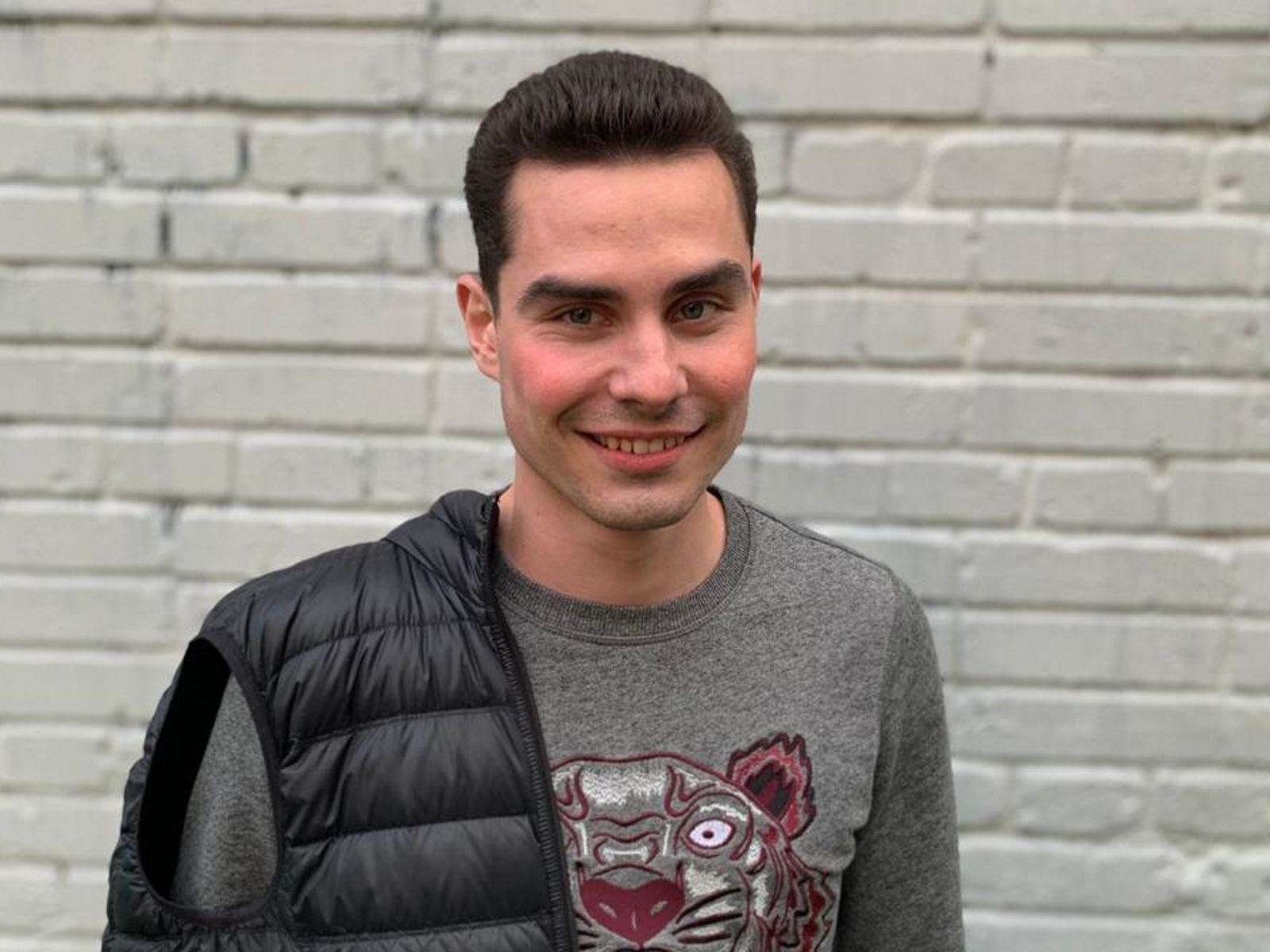 CHANTLER profilbild på webbkameramodell 