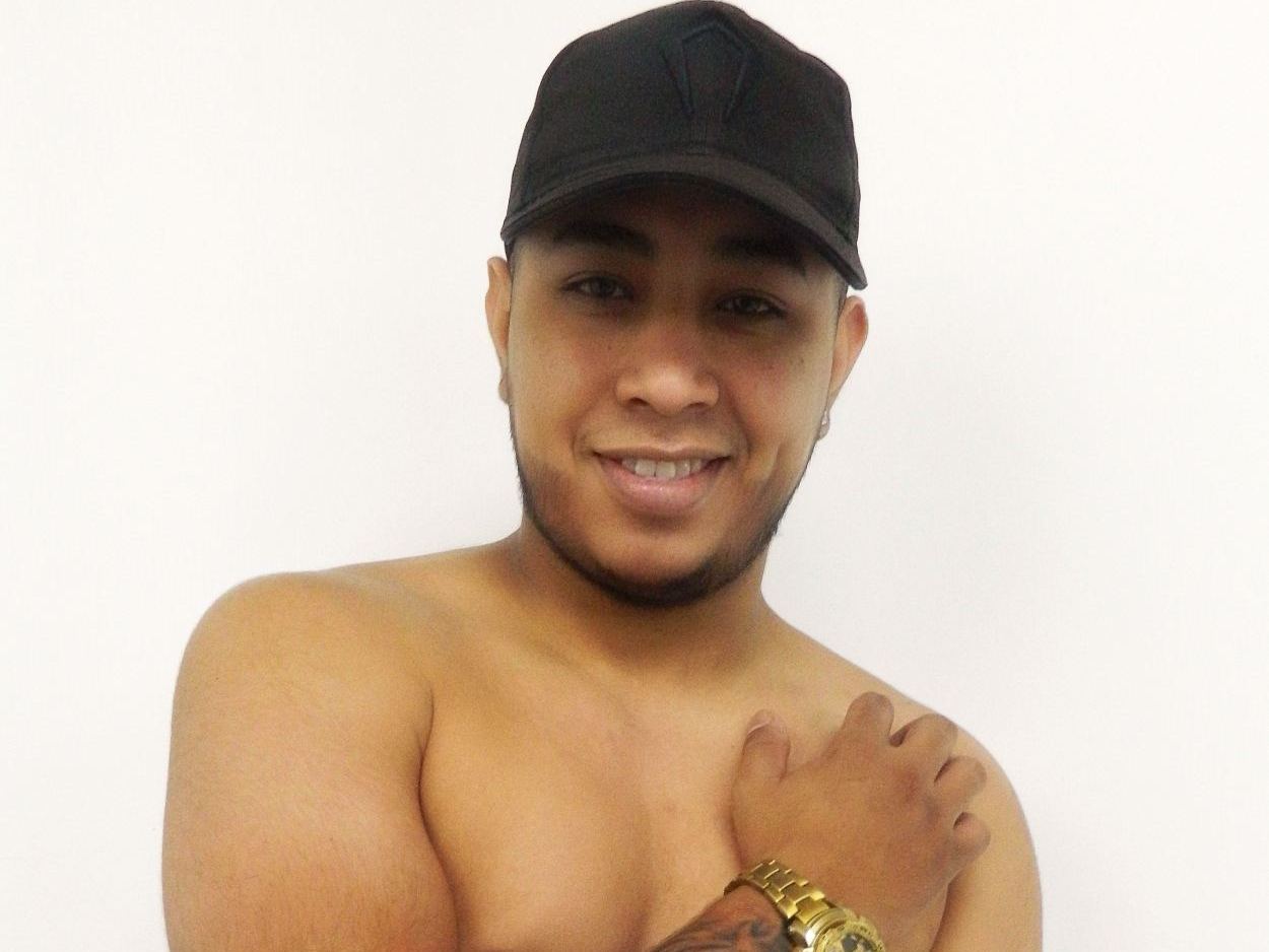 Imagen de perfil de modelo de cámara web de KIM_kalden