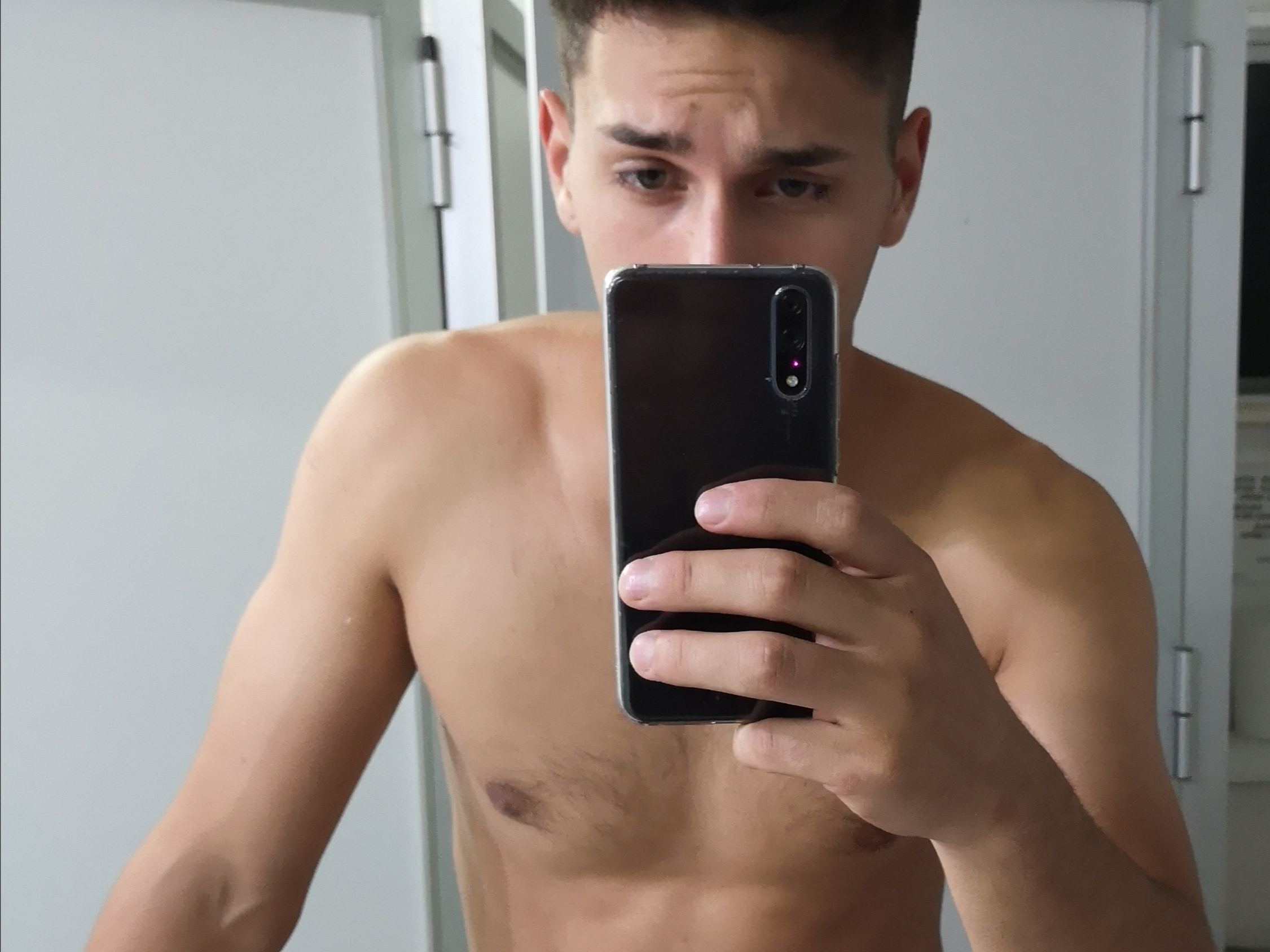 Foto de perfil de modelo de webcam de Maxi 