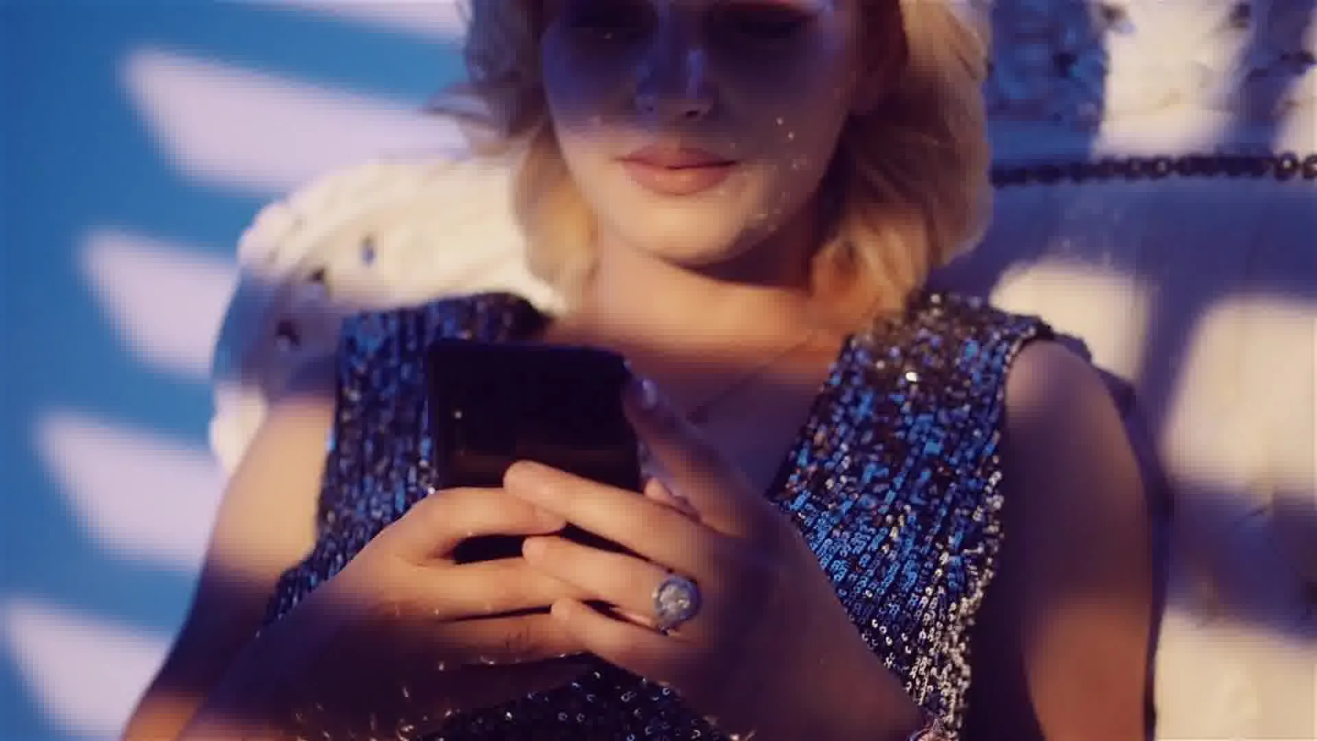 Artist LaraNichols Video 1