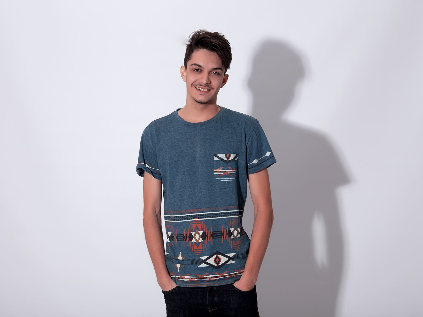 DennisBentonX Profilbild des Cam-Modells 