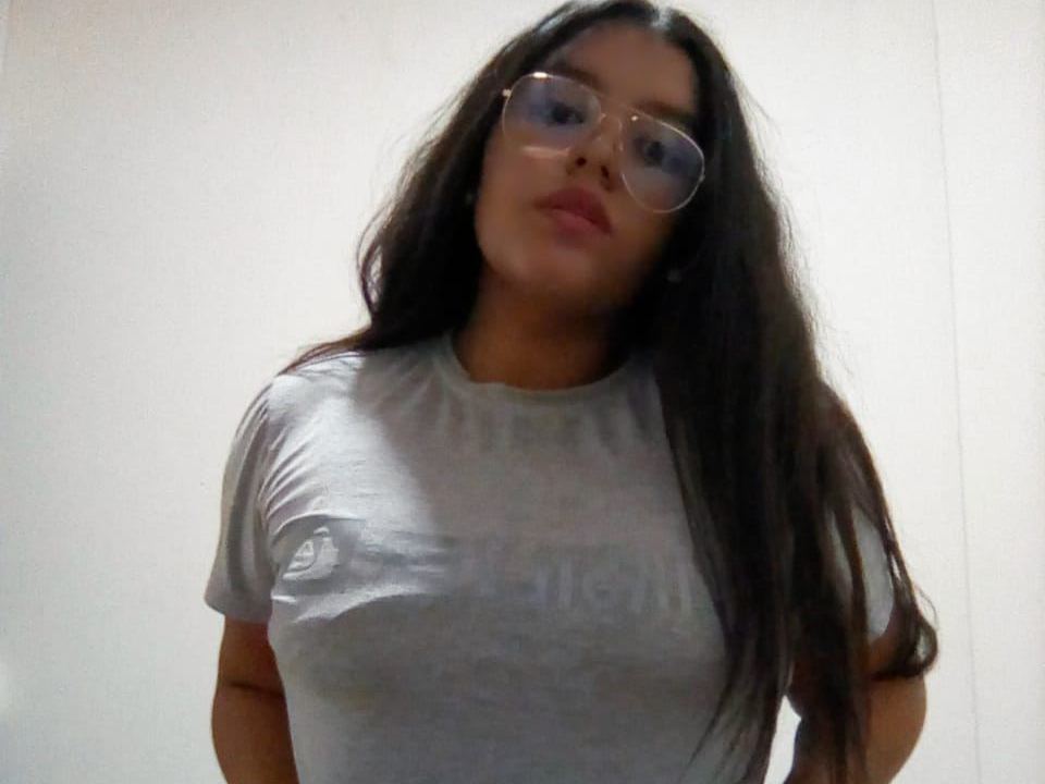 Image de profil du modèle de webcam Zoe_spain