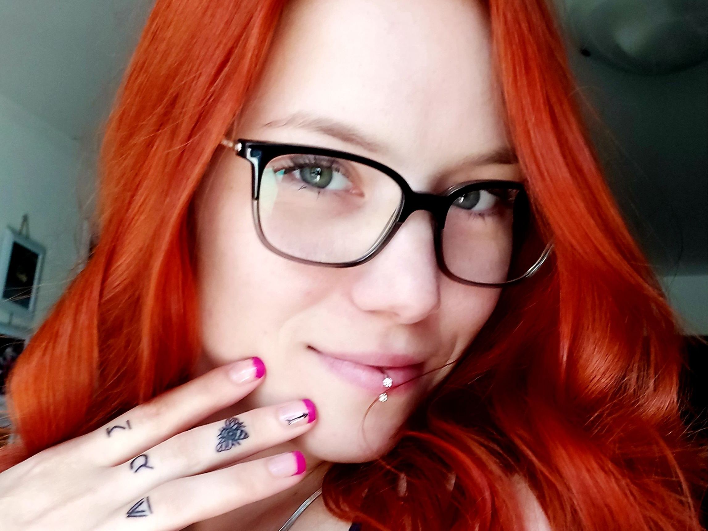 Profilbilde av heartbreakingkitten webkamera modell