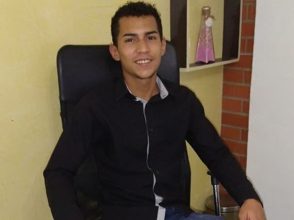 Imagen de perfil de modelo de cámara web de BoyHotFob