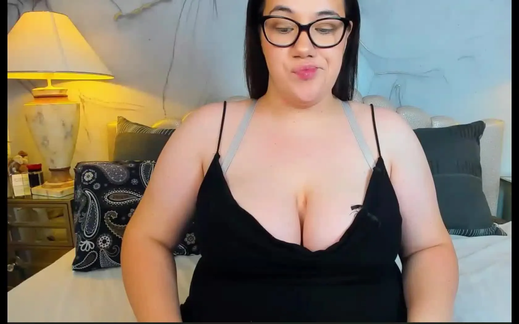 Interprete KandiKoors Video 1