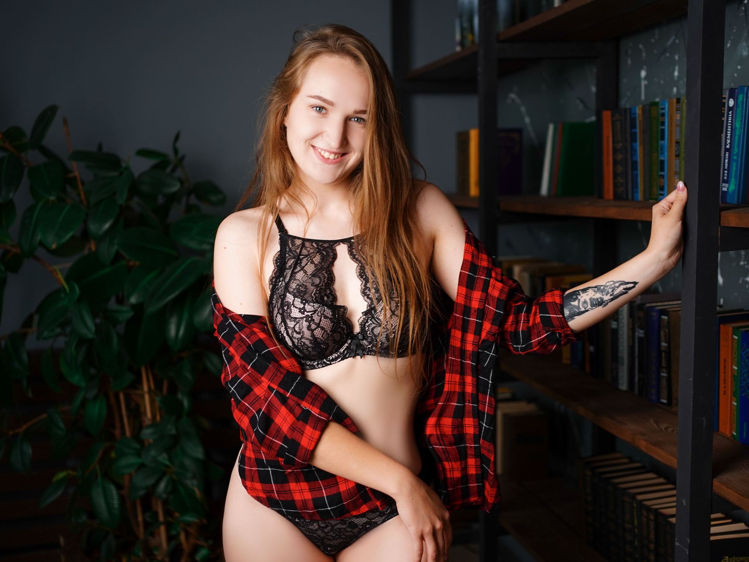 MaeveHoliday immagine del profilo del modello di cam