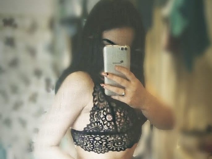 Image de profil du modèle de webcam MollyBell