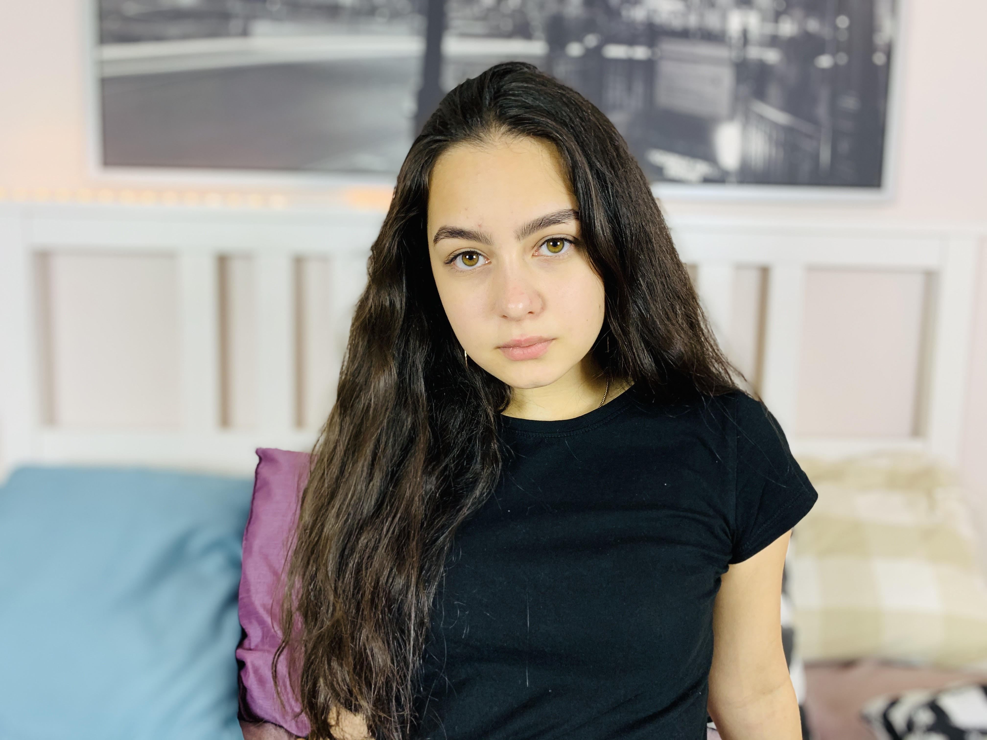 PveegaInsomnia Profilbild des Cam-Modells 