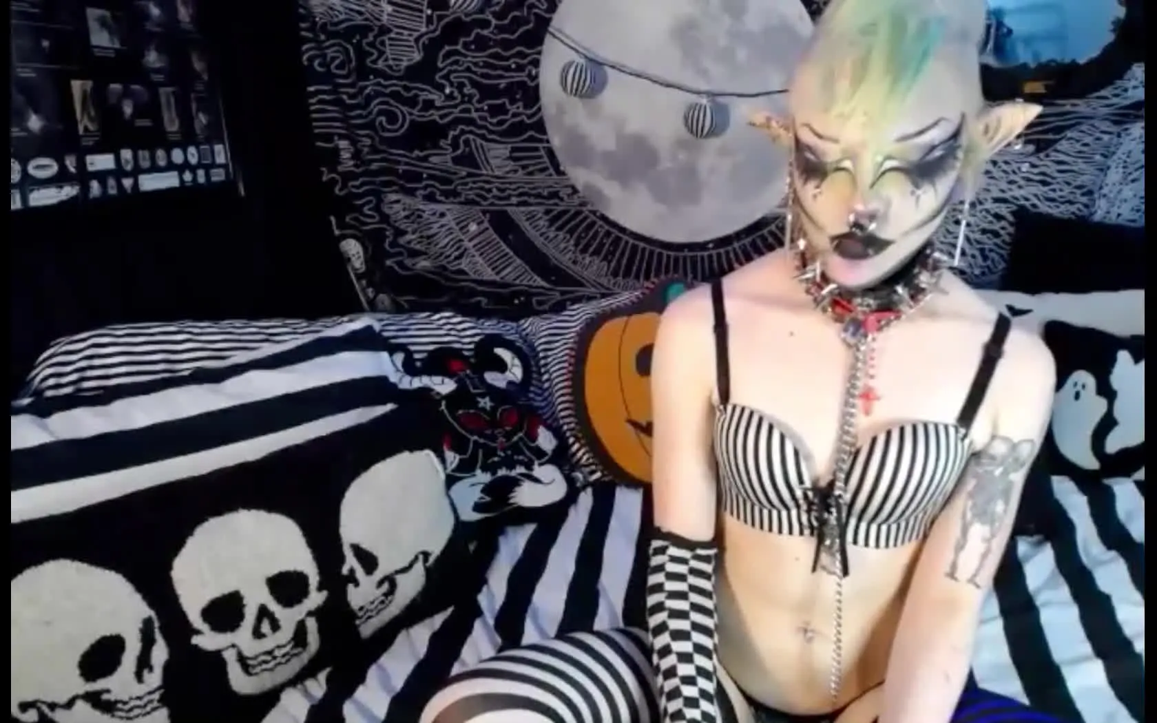 Artiest poxod Video 1