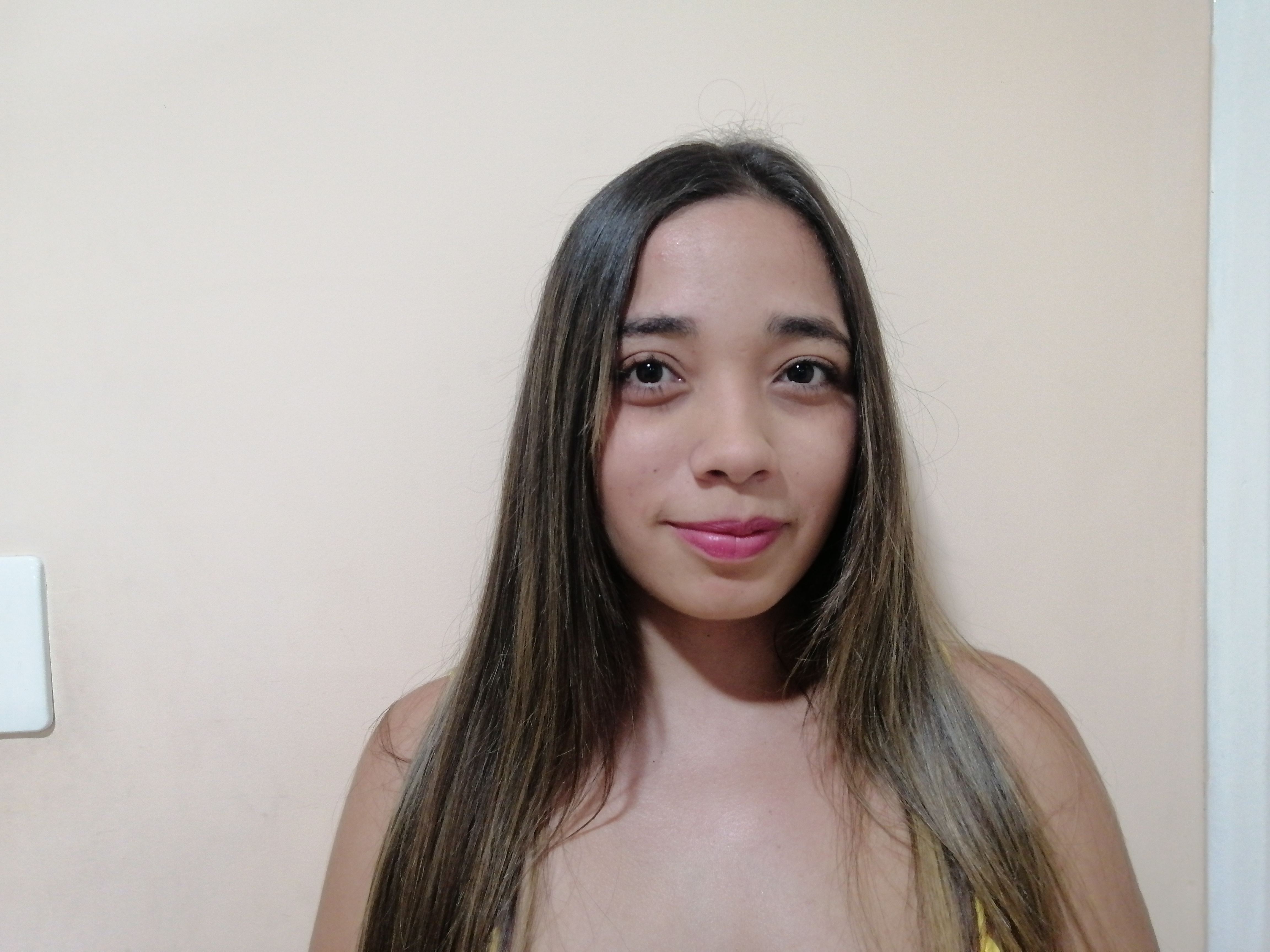 ValeHotNaugthy Profilbild des Cam-Modells 