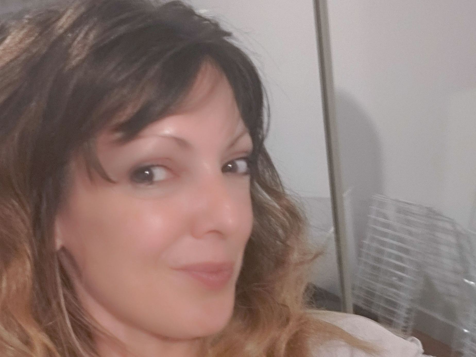 Imagen de perfil de modelo de cámara web de zoevixen